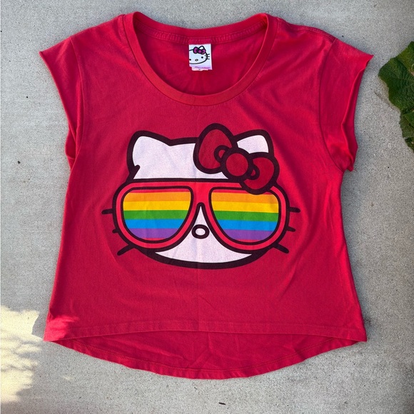Hello Kitty Tops - Hello Kitty Rainbow Cropped Red T-Shirt Women’s Size Medium